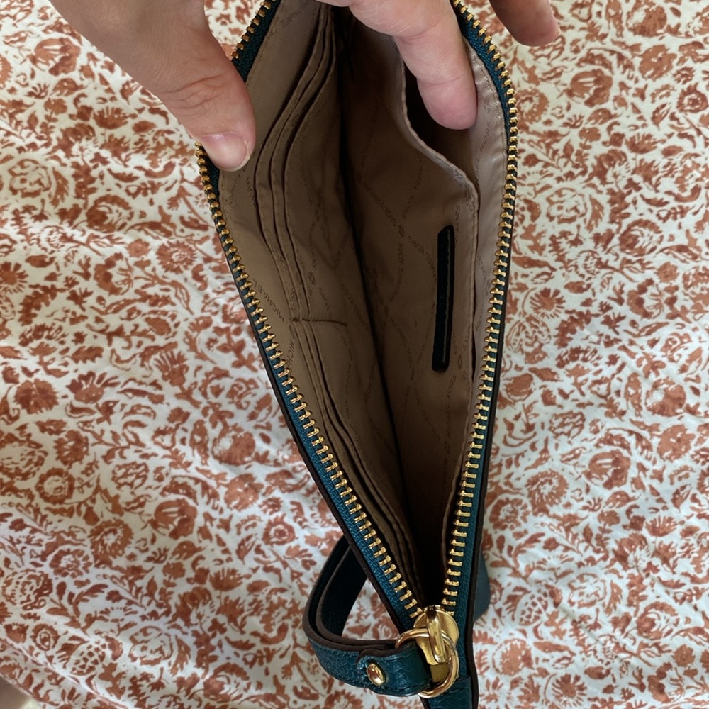 Michael Kors XL Zip Clutch Wristlet - Picture 4 of 5
